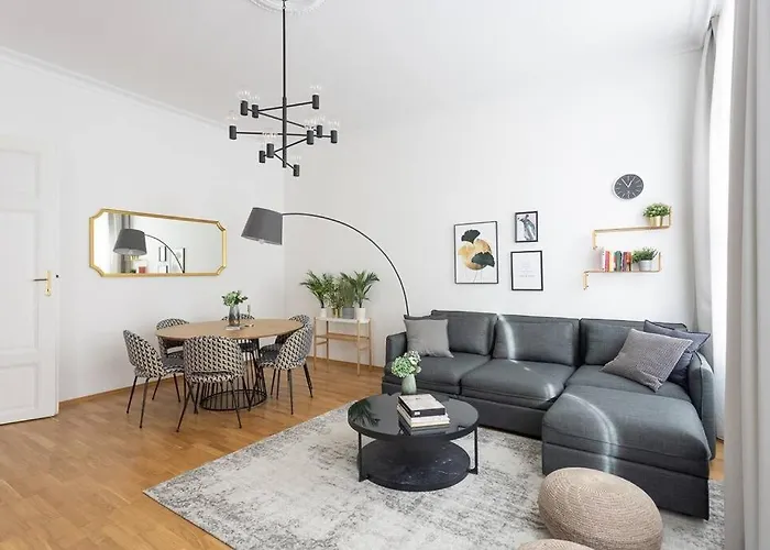 Franz 23 - Typical Viennese In The Heart Of